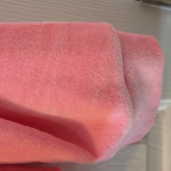 JUICY COUTURE WOMEN'S JUNIOR PINK LONG SLEEVE VELVETEEN PULLOVER TOP SIZE MEDIUM - Picture 6 of 16